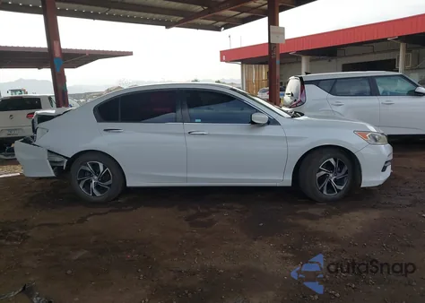 2017 Honda Accord Lx z USA, uszkodzony, nr VIN 1HGCR2F31HA149301
